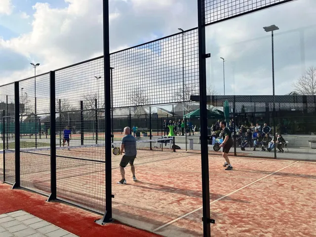 Breakpoint ’83 Oss